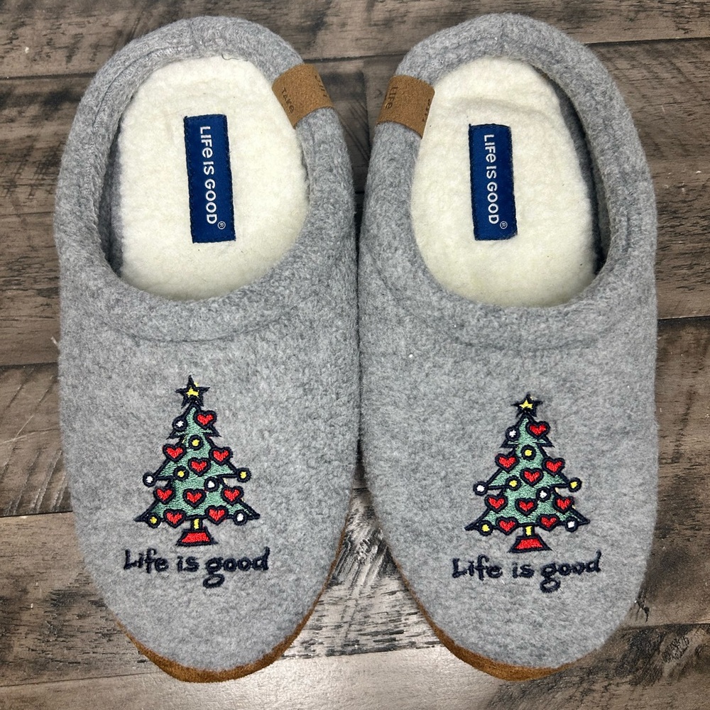 Life Is Good Gray Slippers with Festive Tree